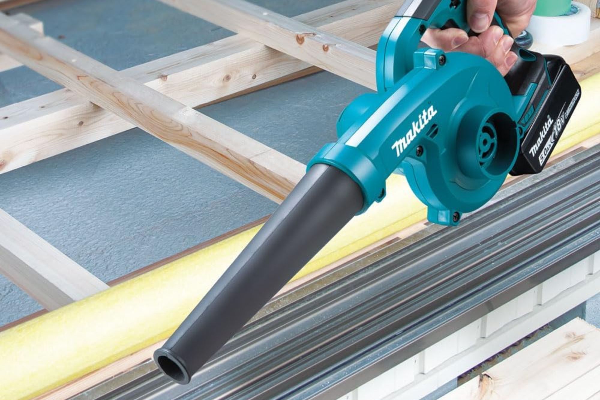 Amazon fait des folies depuis 9h : la fameuse souffleuse Makita est à ...