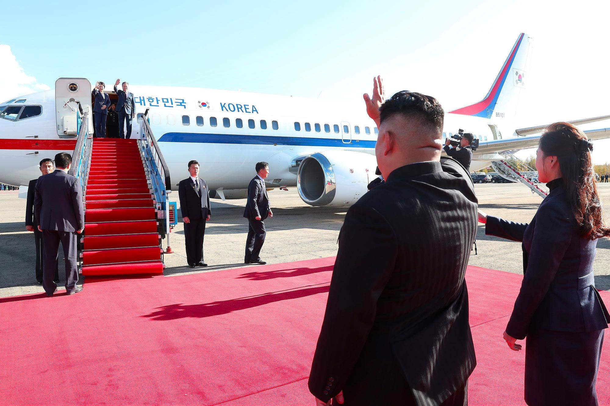 Ri Sol-ju, la femme de Kim Jong-un, présente pour recevoir Moon Jae-in