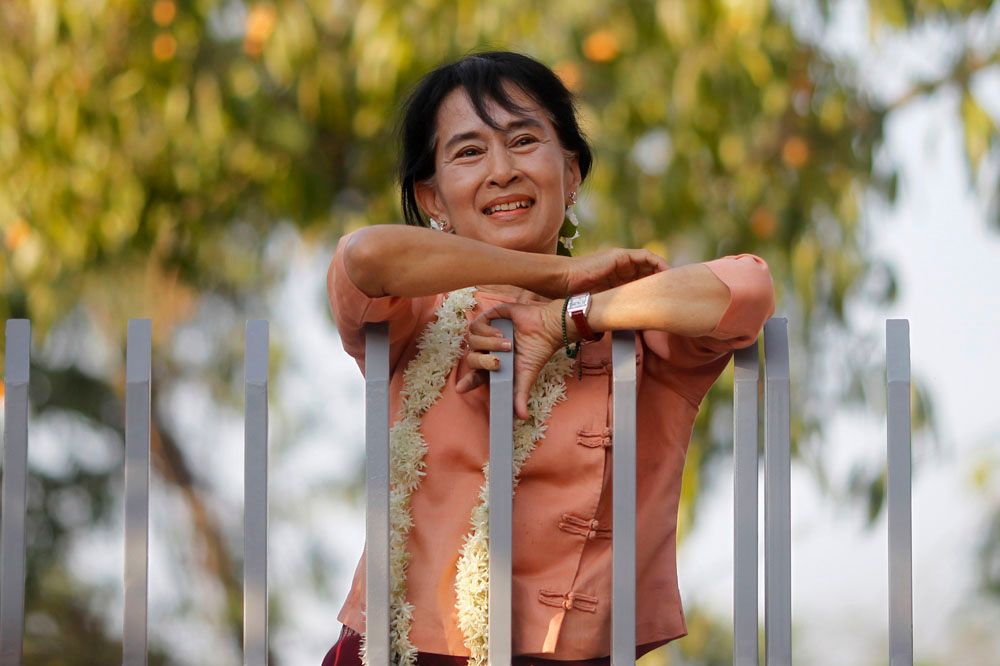Aung San Suu Kyi de la prison à la présidentielle - Birmanie