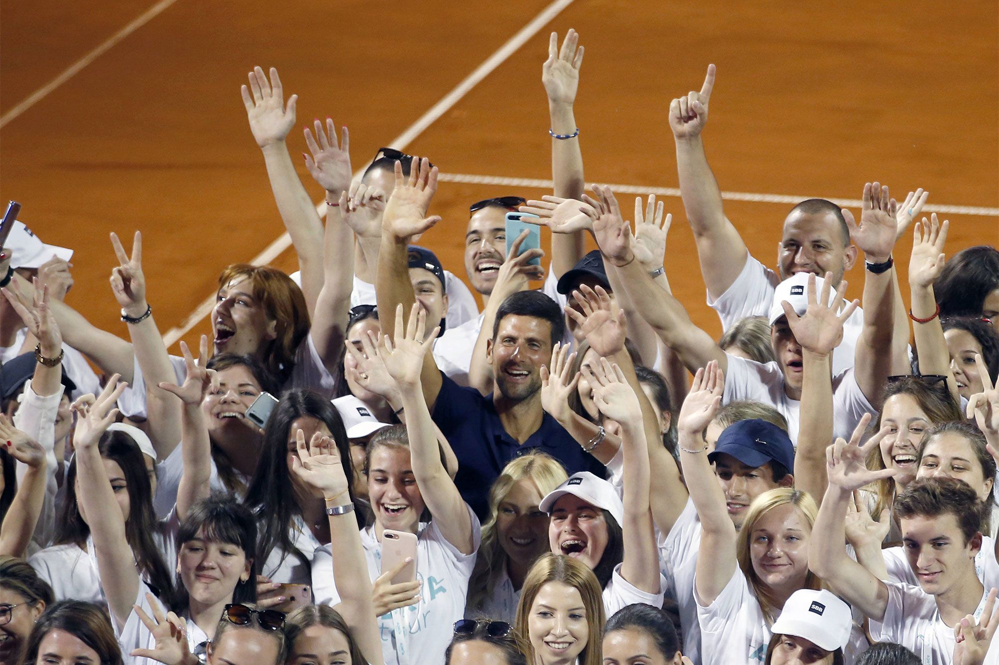 Organisateur de l’Adria Tour, Novak Djokovic est lui aussi positif au ...