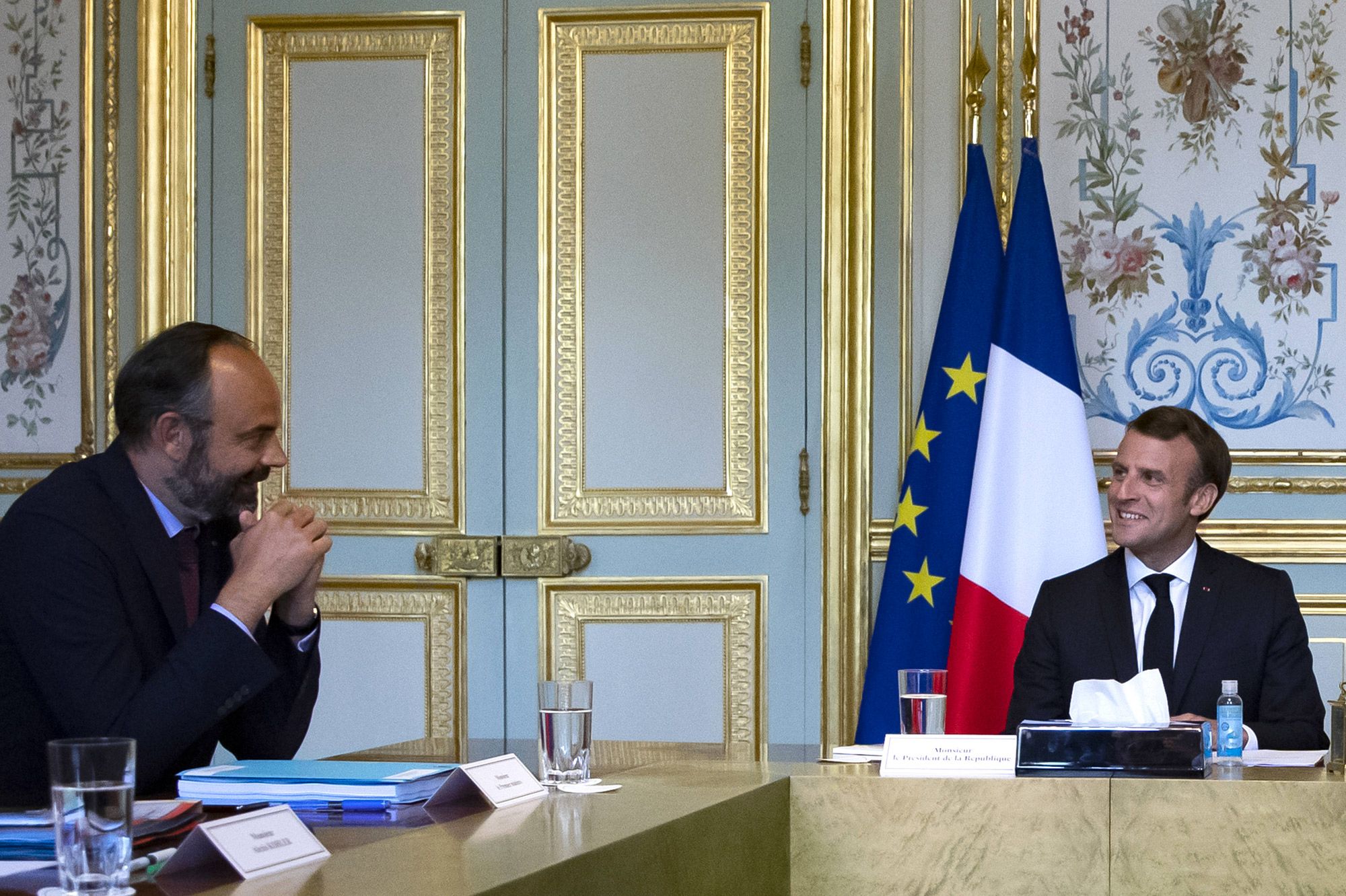 Emmanuel Macron va décorer son ancien Premier ministre Edouard Philippe