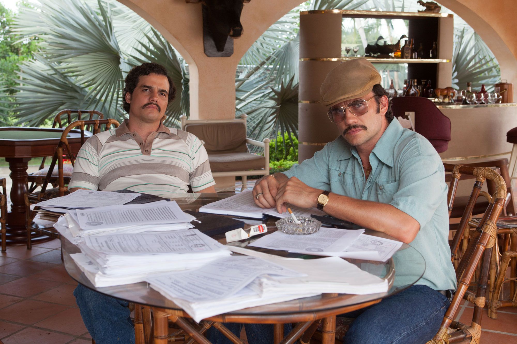Les premières images du Pablo Escobar de Netflix - Bande-annonce série ...