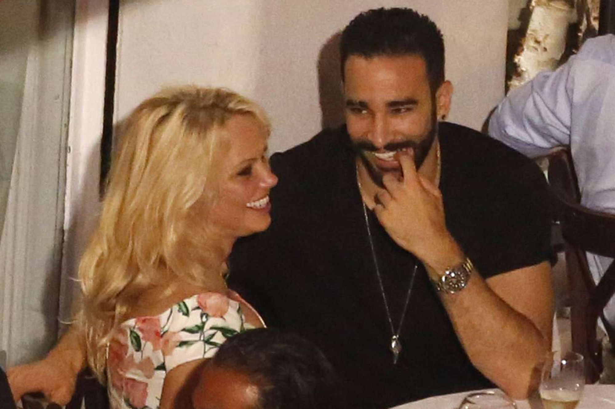 Adil Rami, Marseille, l’amour : Pamela Anderson parle pour la première fois