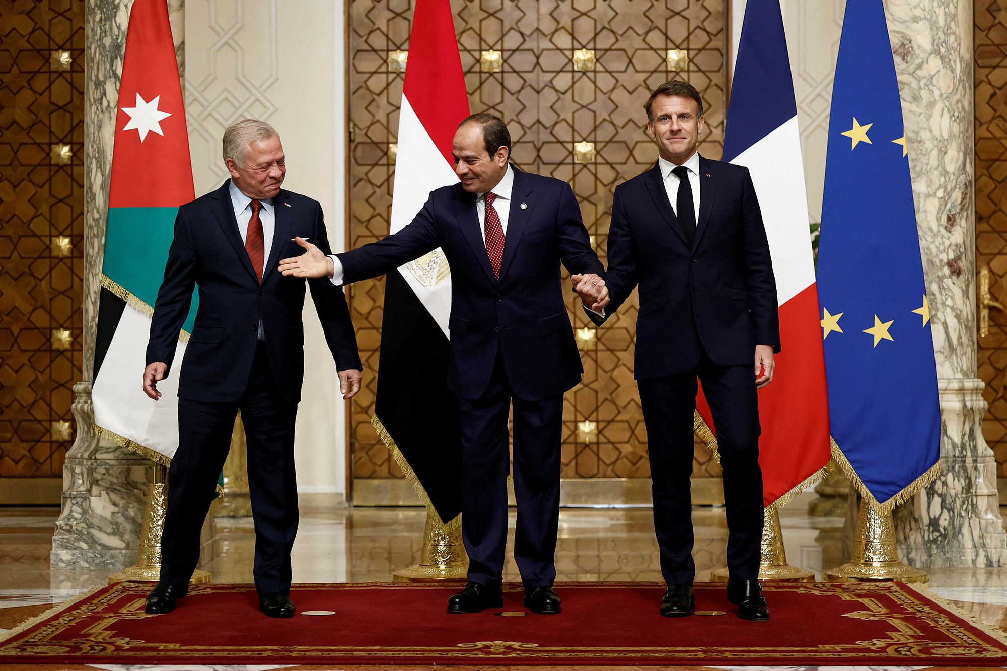 Gaza : Macron a organisé un appel avec Trump, Sissi et Abdallah II de ...