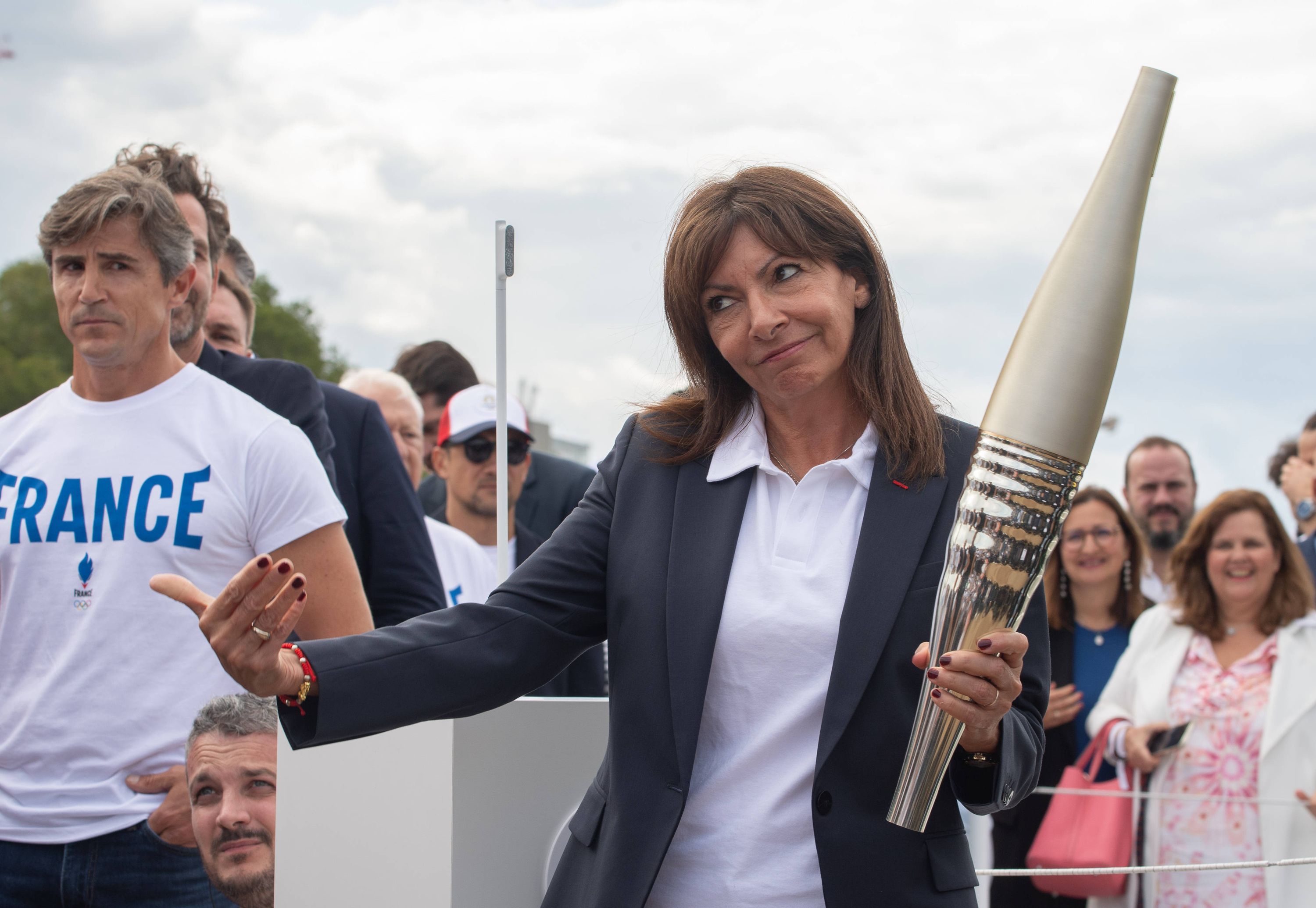 Voyage d’Anne Hidalgo à Tahiti : le Parquet national financier s’en mêle