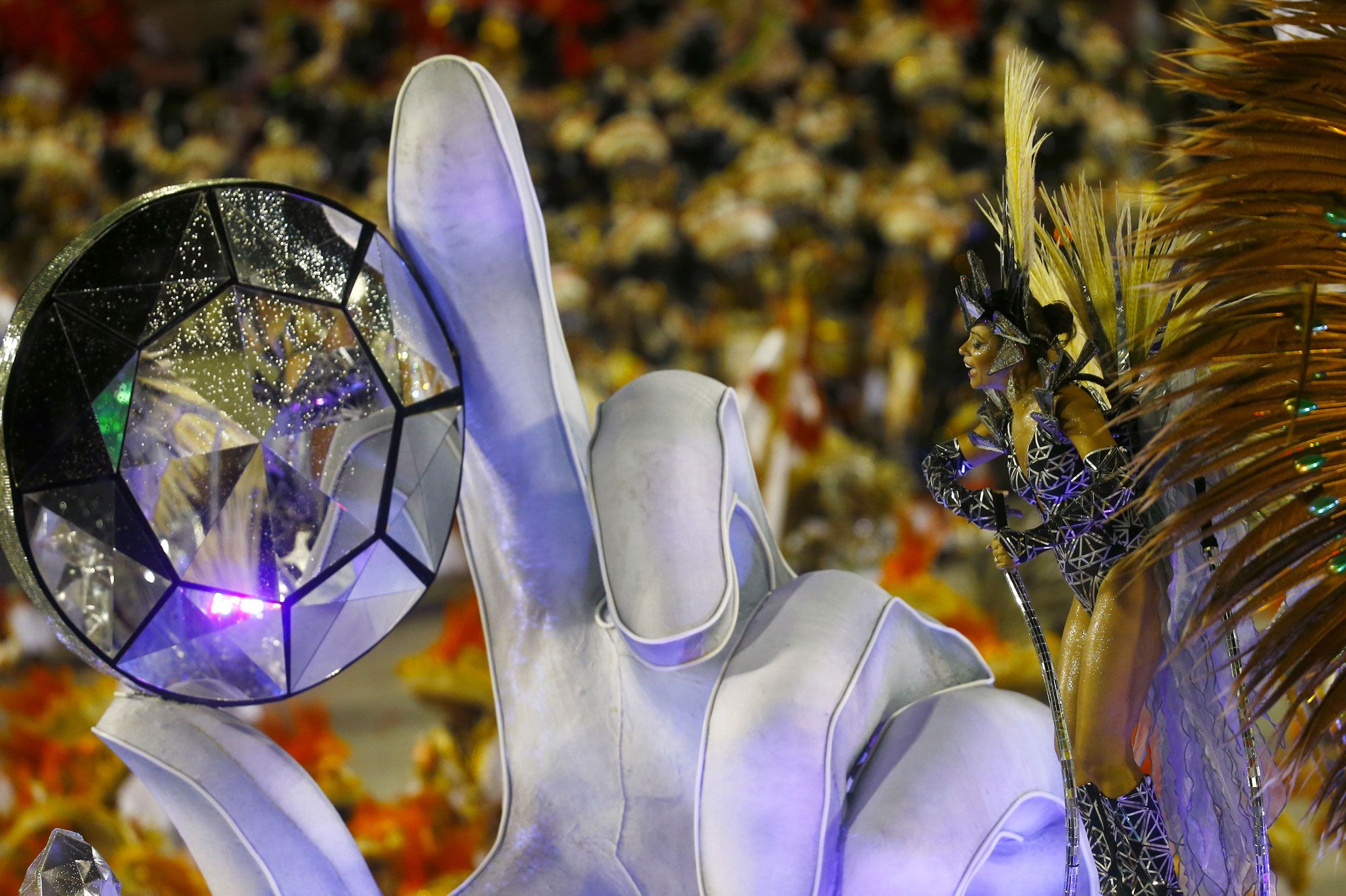 Le carnaval de Rio bat son plein - En images