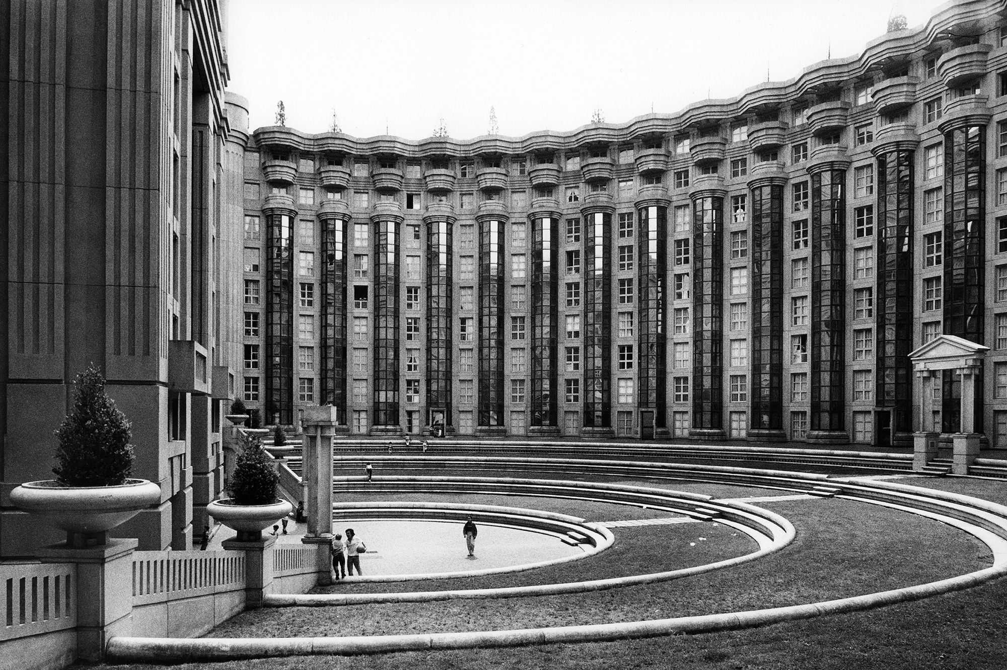 Dans les archives de Match - Décès de l'Espagnol Ricardo Bofill, grand ...
