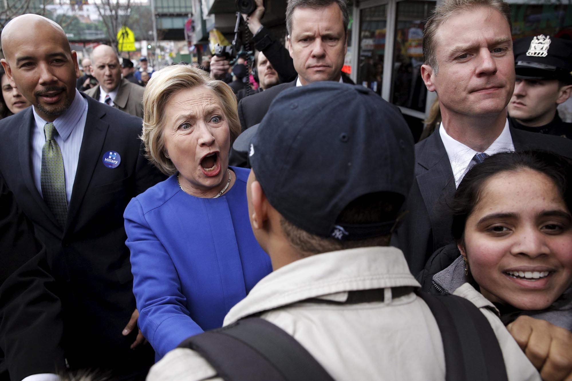 Hillary Clinton en campagne... dans le métro