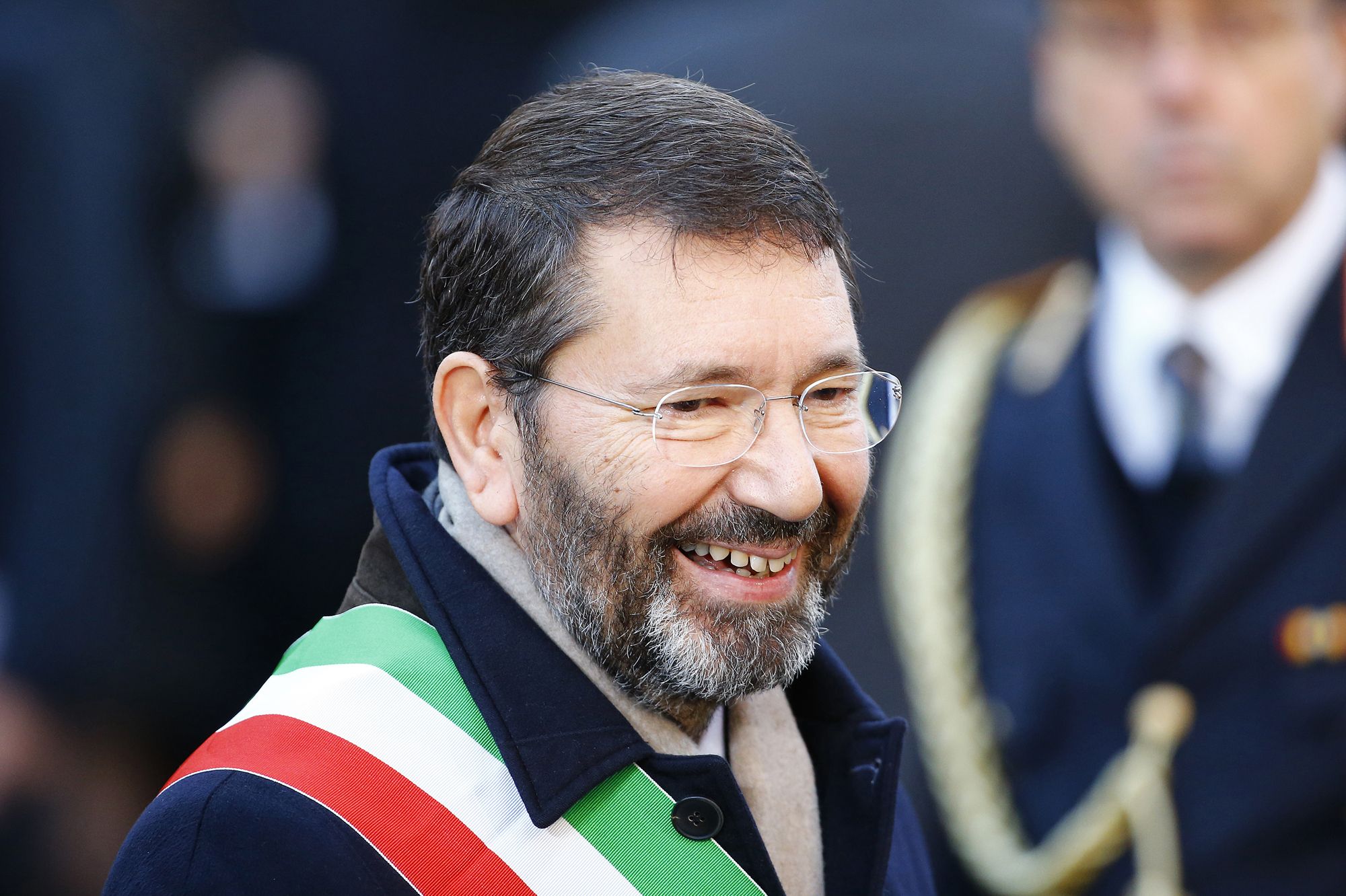 Démissionnaire, le maire de Rome parle d'un complot mafieux - Ignazio ...