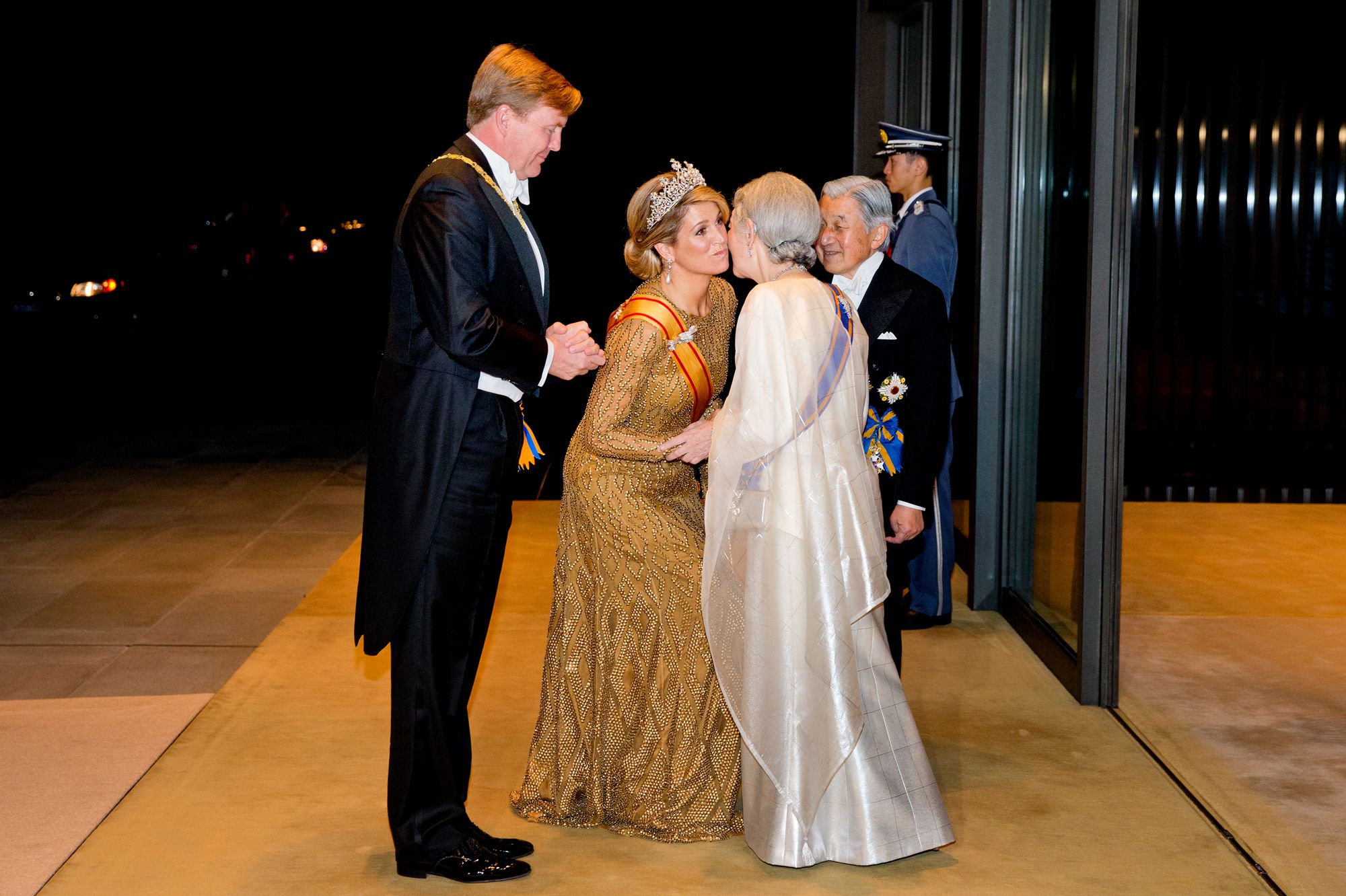 Photos - Royal Blog - Akihito et Michiko, un banquet d’état pour Willem ...