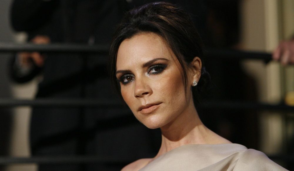 Victoria Beckham ne peut pas porter sa fille