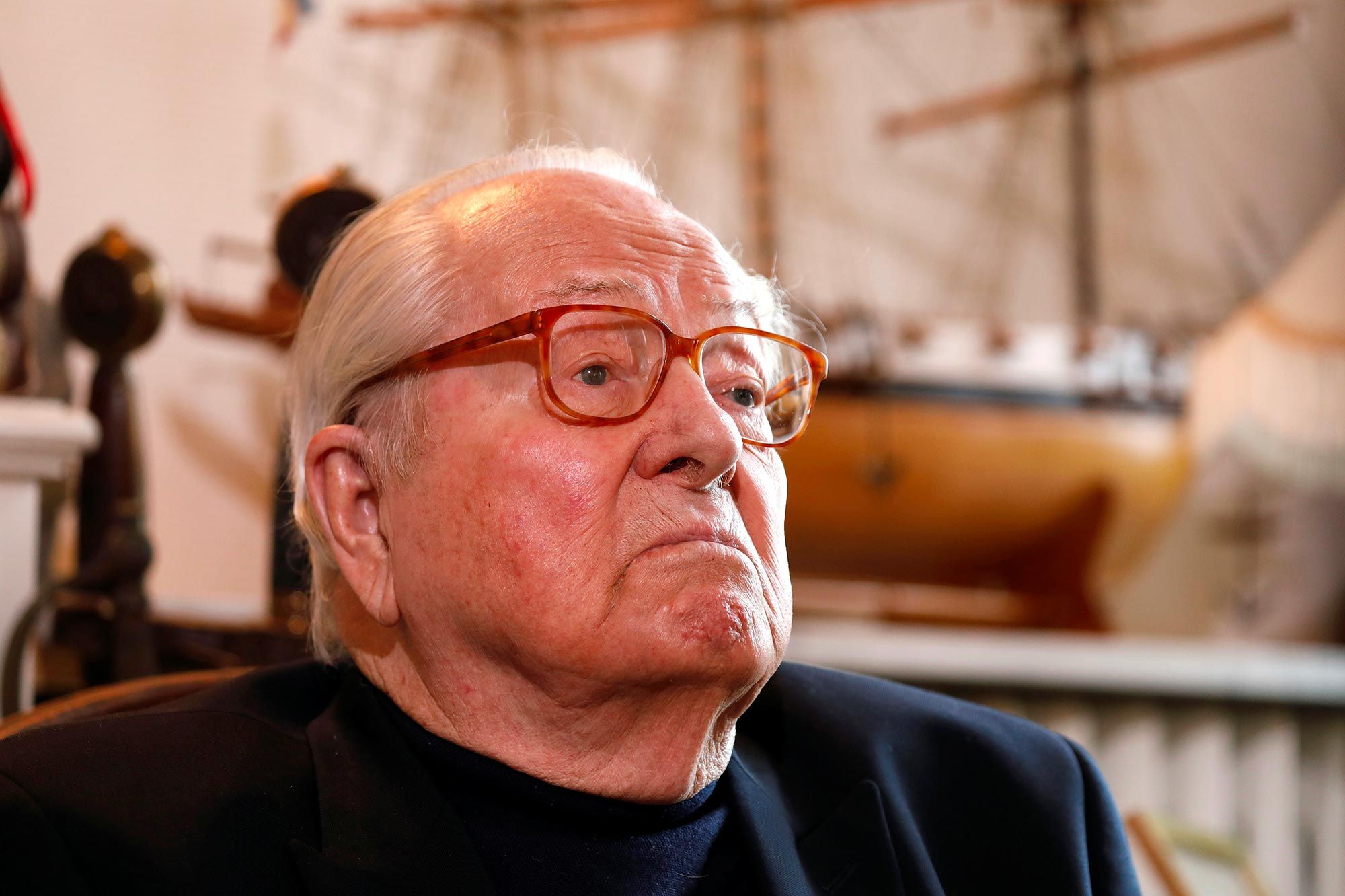 Jean-Marie Le Pen hospitalisé en raison d'un 