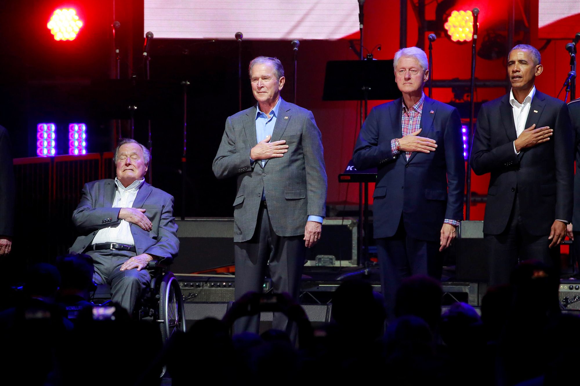 Obama, Clinton, Trump… Les réactions à la mort de George H.W. Bush