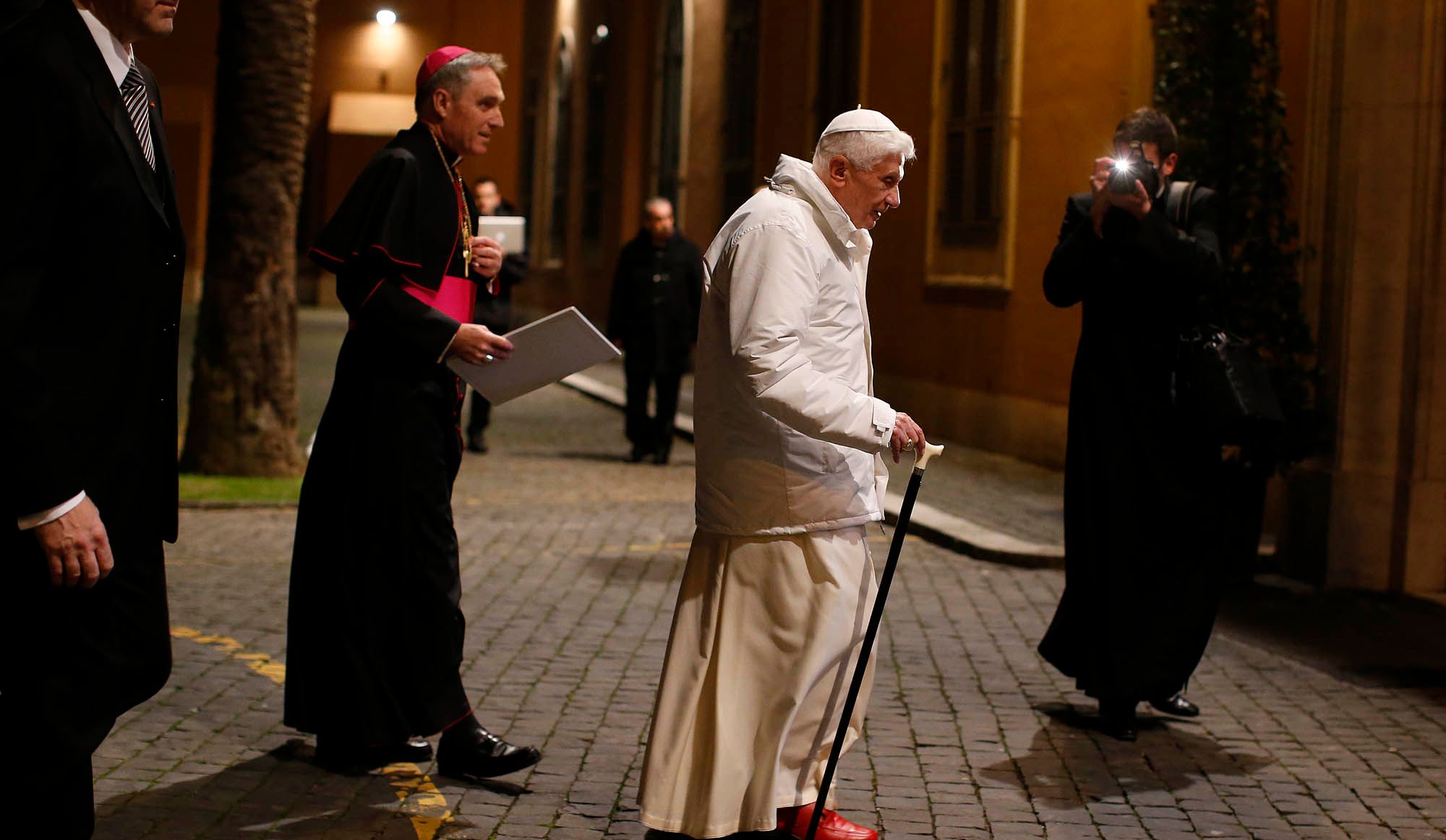 Benoît XVI, une vie en images