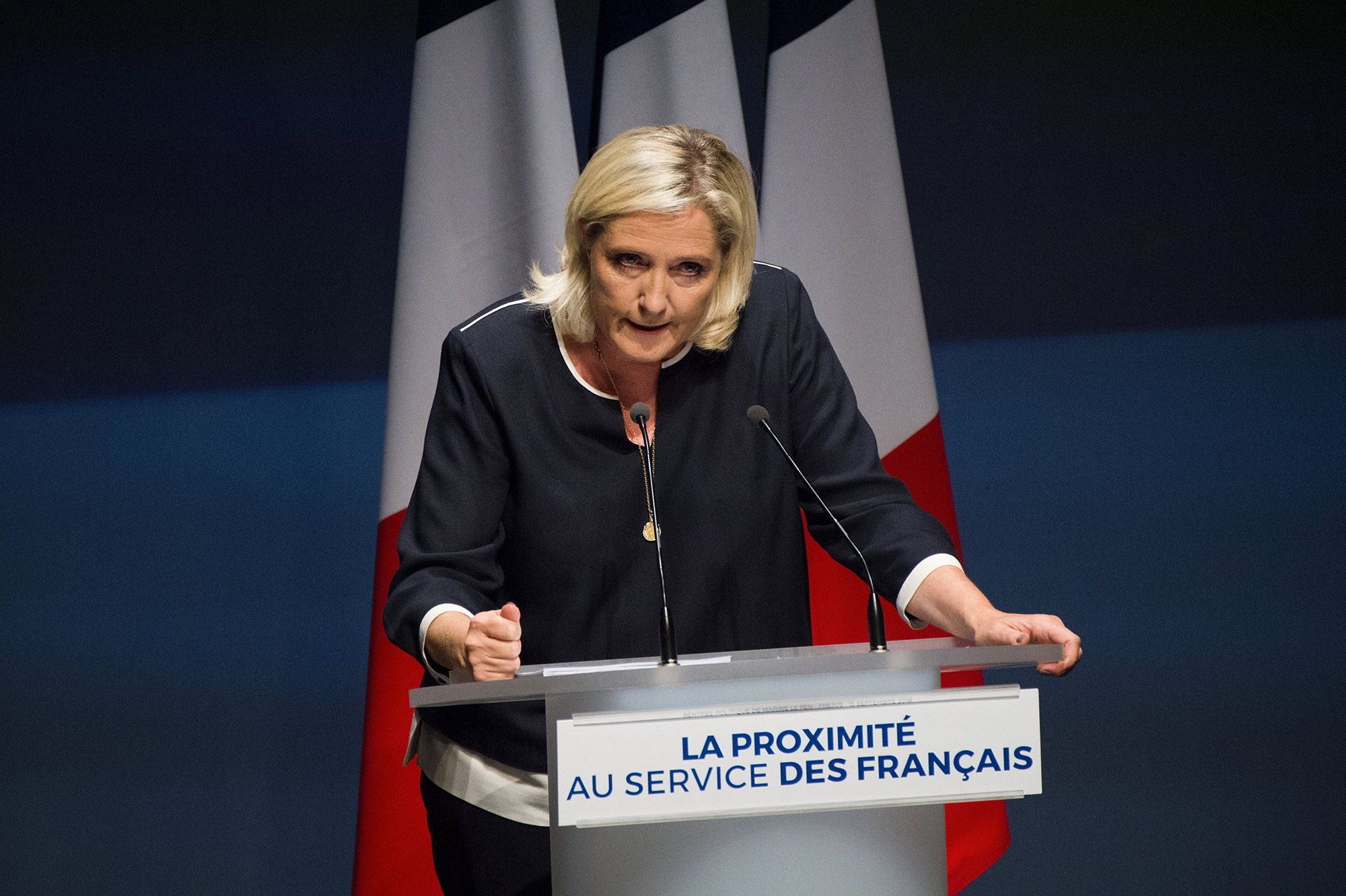 Tuerie à la préfecture: Marine Le Pen dénonce 