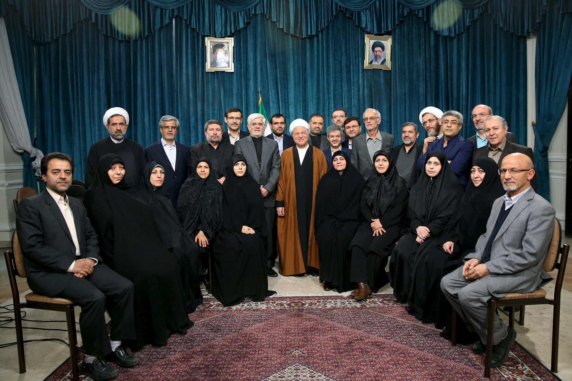 Le président Rohani conforté dans son ouverture - Elections en Iran