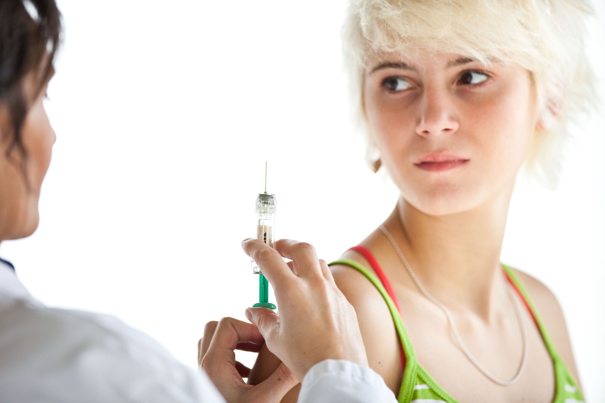 “Rien ne justifie de recommander le vaccin Gardasil contre les ...