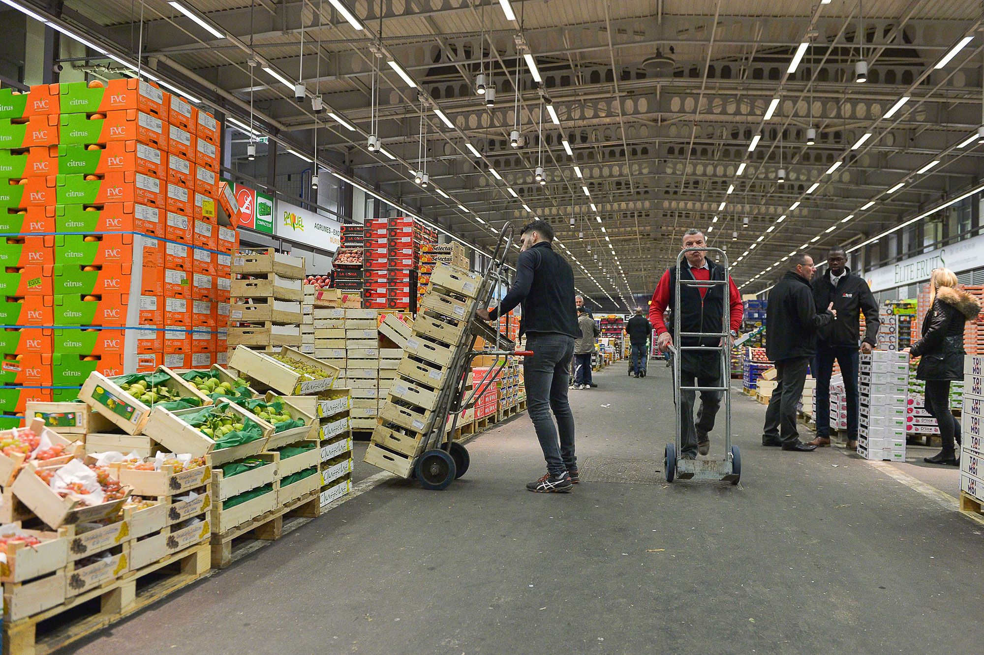 Coronavirus : Un hall du marché de Rungis réquisitionné pour accueillir ...