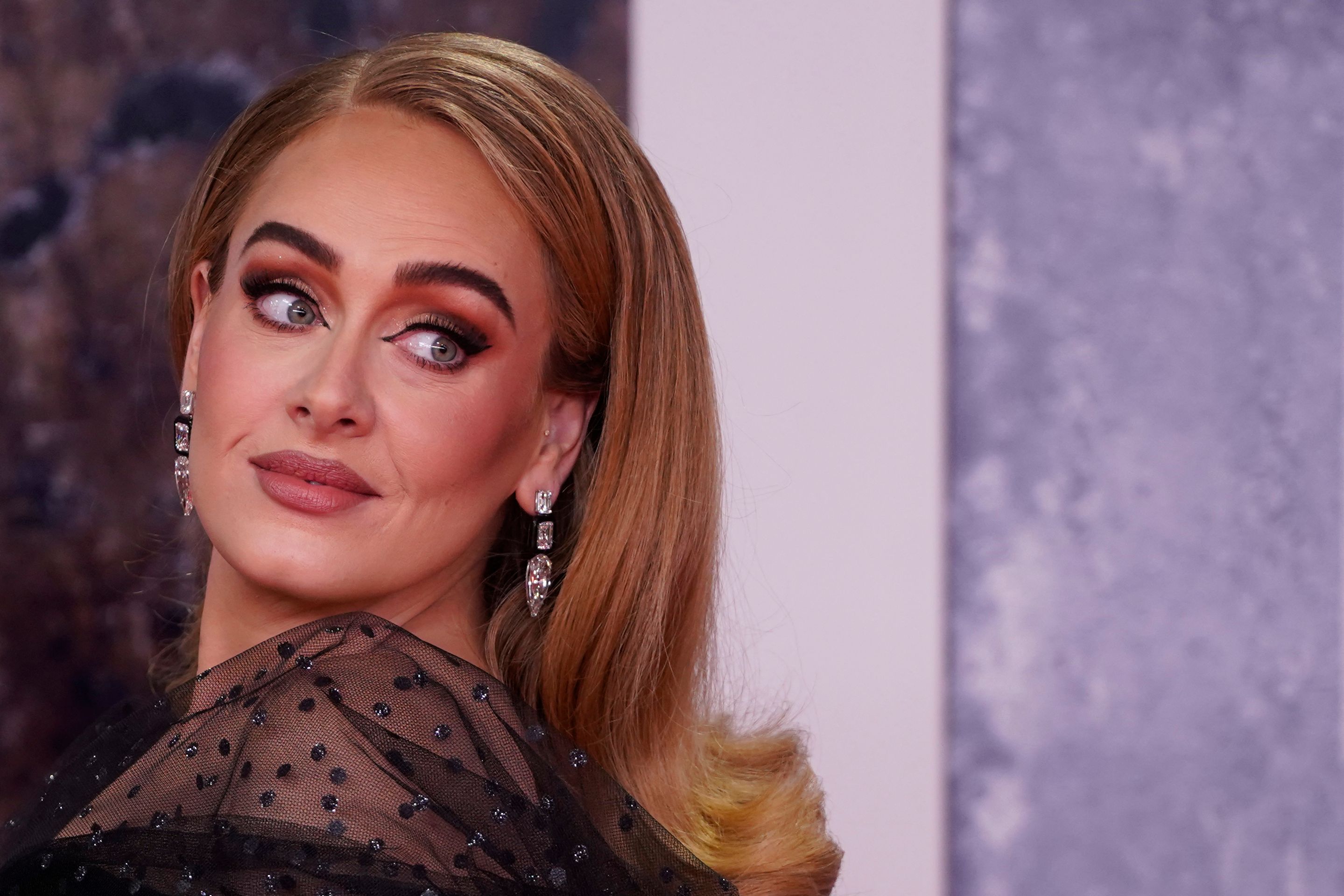 Adele et ses fantômes font fuir les acheteurs d'une maison, accuse un ...