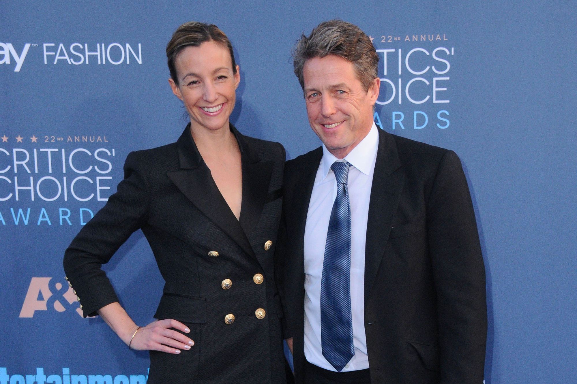Hugh Grant va se marier pour la première fois