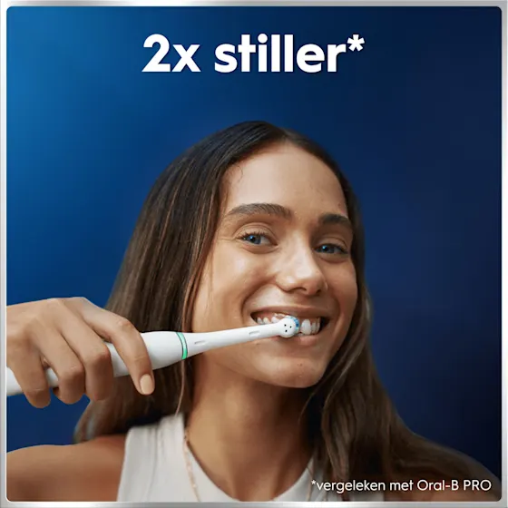Oral-B iO 6 Elektrische Tandenborstels Wit & Roze Duoverpakking + 8 Opzetborstels