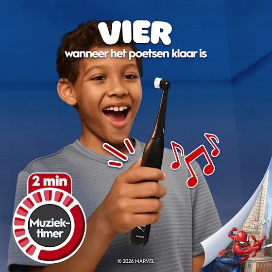 Oral-B iO Kids elektrische tandenborstel, met Spiderman-ontwerp, voor kinderen van 6 jaar en ouder, getoond bij de verpakking.