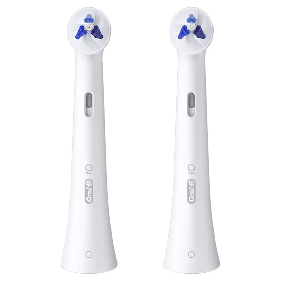 Oral-B iO opzetborstels voor interdentale reiniging, verpakking met 2 stuks.