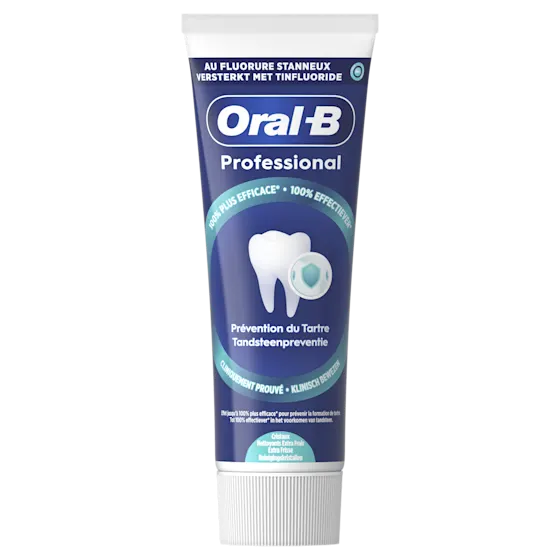 Oral-B Professional tandpasta, verpakking met de claim "100% effectiever" voor tandsteenpreventie.