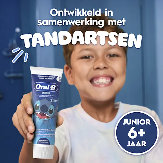 Oral-B Junior-tandpasta, met afbeeldingen van Stitch, biedt 24 uur bescherming tegen gaatjes.
