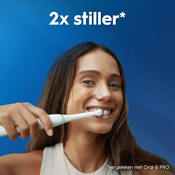 Oral-B iO 3 Elektrische Tandenborstel Blauw + 2 Opzetborstels