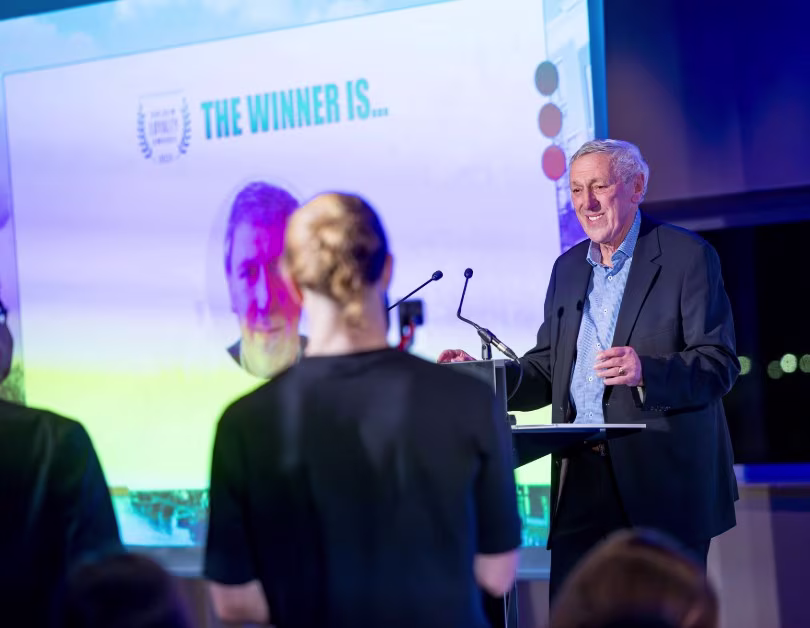 Loyalty Pioneer Colin Evans Receives Lifetime Achievement Award 
