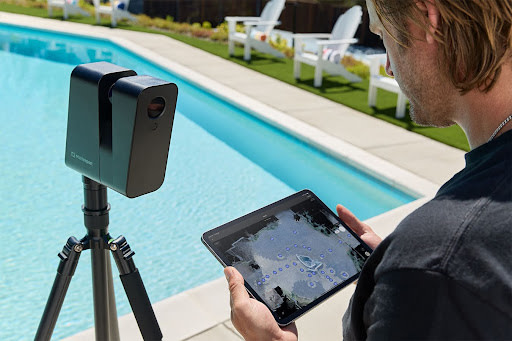 Pro3 capture tech - poolside