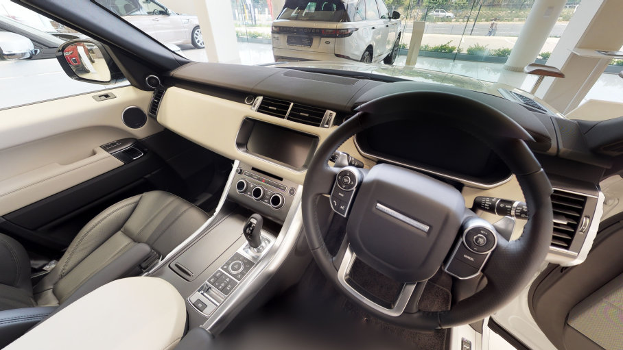 Jag Land Rover interior