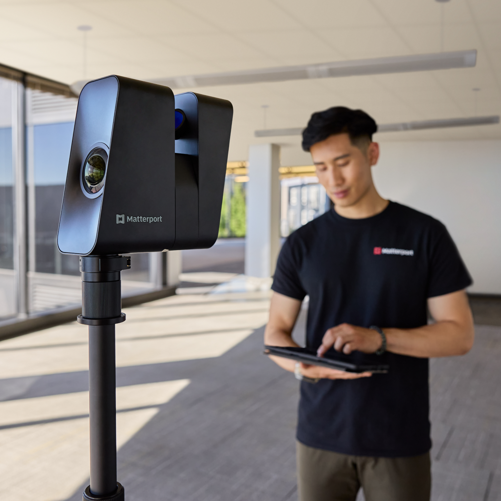 Matterport Pro3 3Dレーザスキャナー 本体 使用回数３回 Matterport Pro3 3Dレーザスキャナー 本体 使用回数3回 Amazon