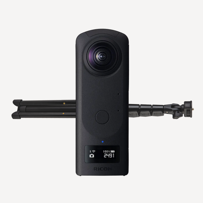 Ricoh Theta Z1 with tripod