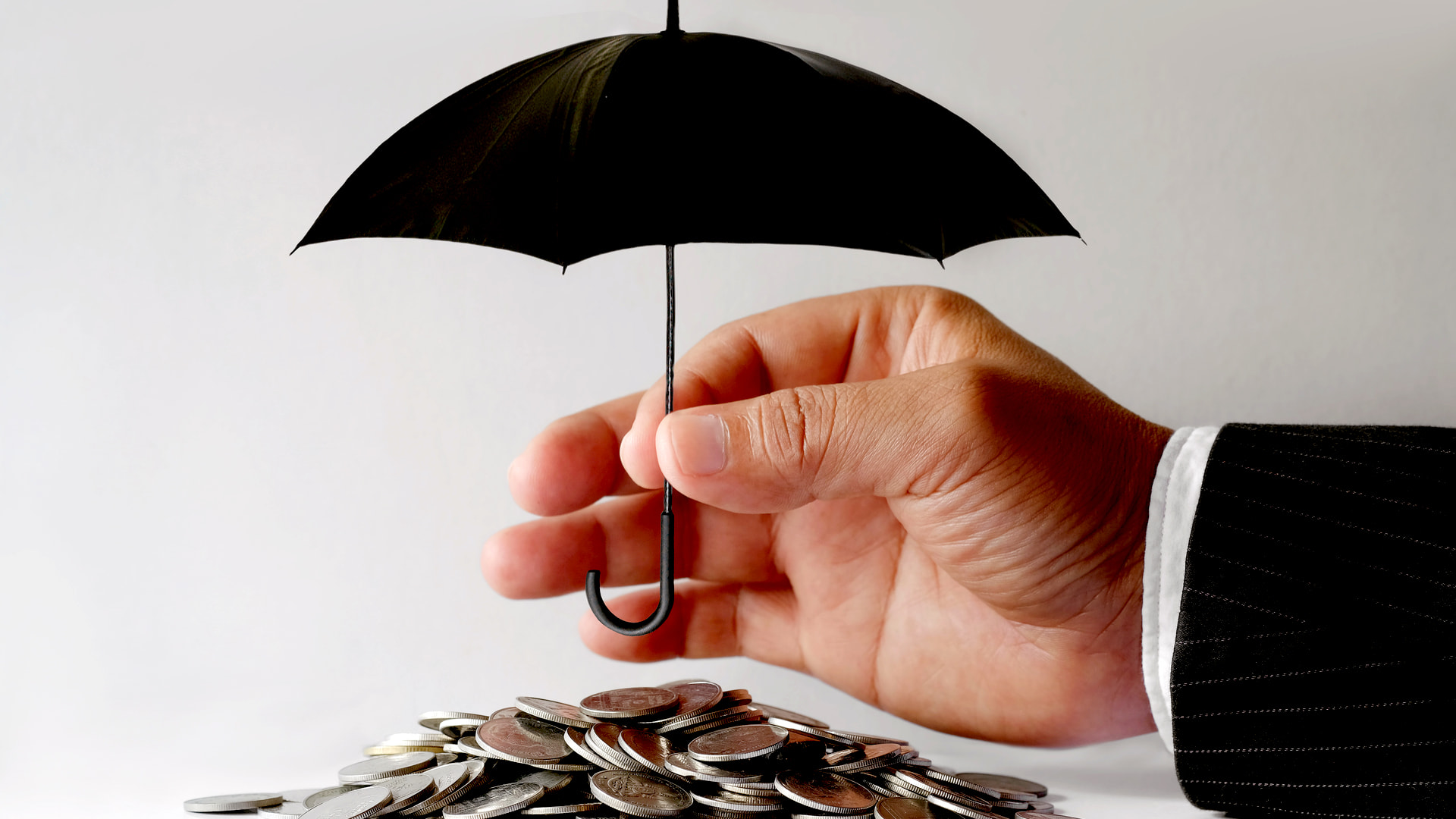Income protection insurance for expats