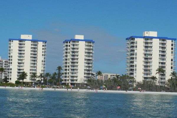 Kathy Nesbit Vacations Inc Estero Beach Tennis 204b