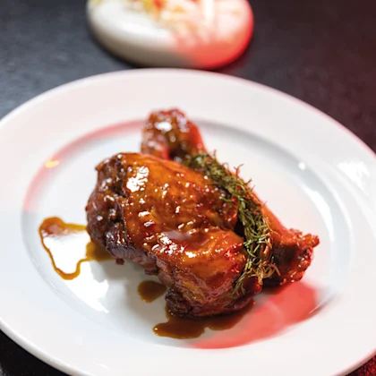 Pierna de cordero lacada al romero