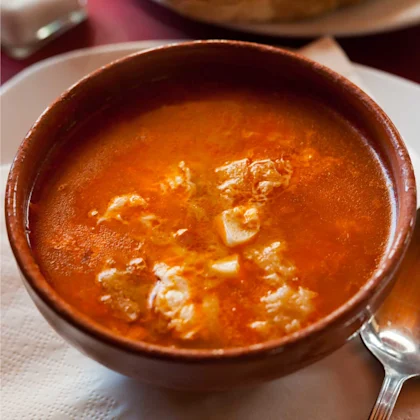 Receta de sopa de ajo castellana