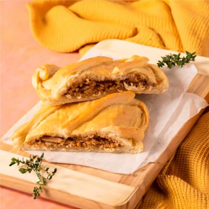 Receta de hornazo de seitán al pimentón