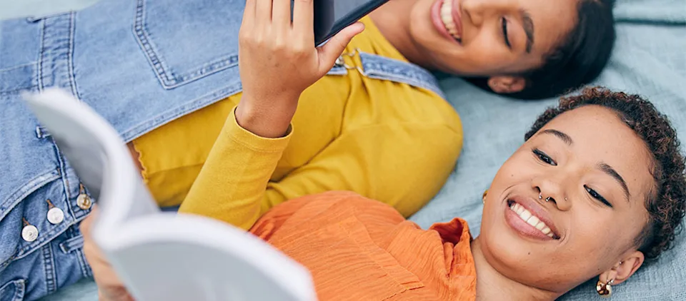 Comment choisir entre serviettes hygiéniques et tampons?