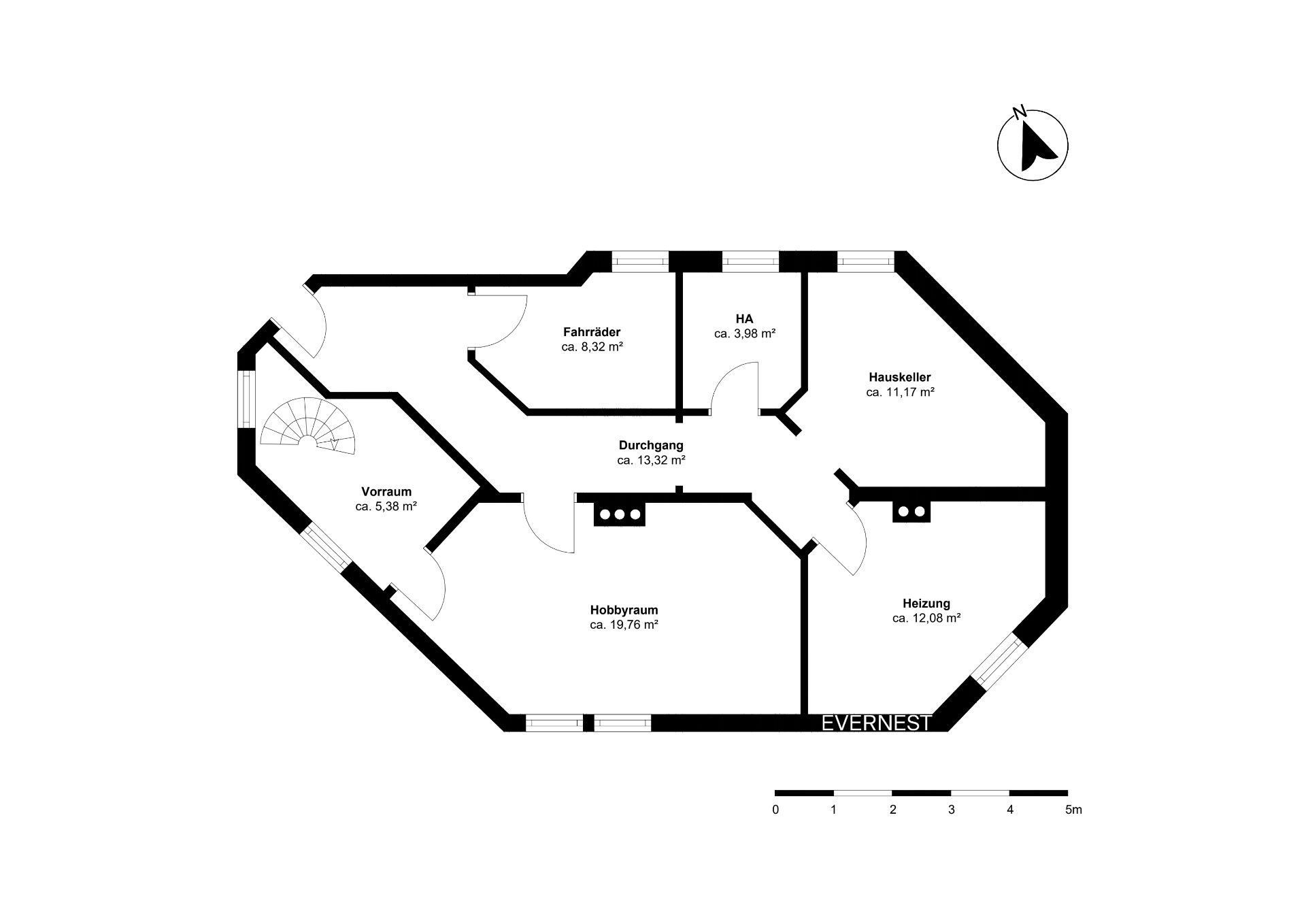 Grundriss eines Kellers mit Räumen für Fahrräder, Hobby, Heizung, Hauskeller und Vorraum.