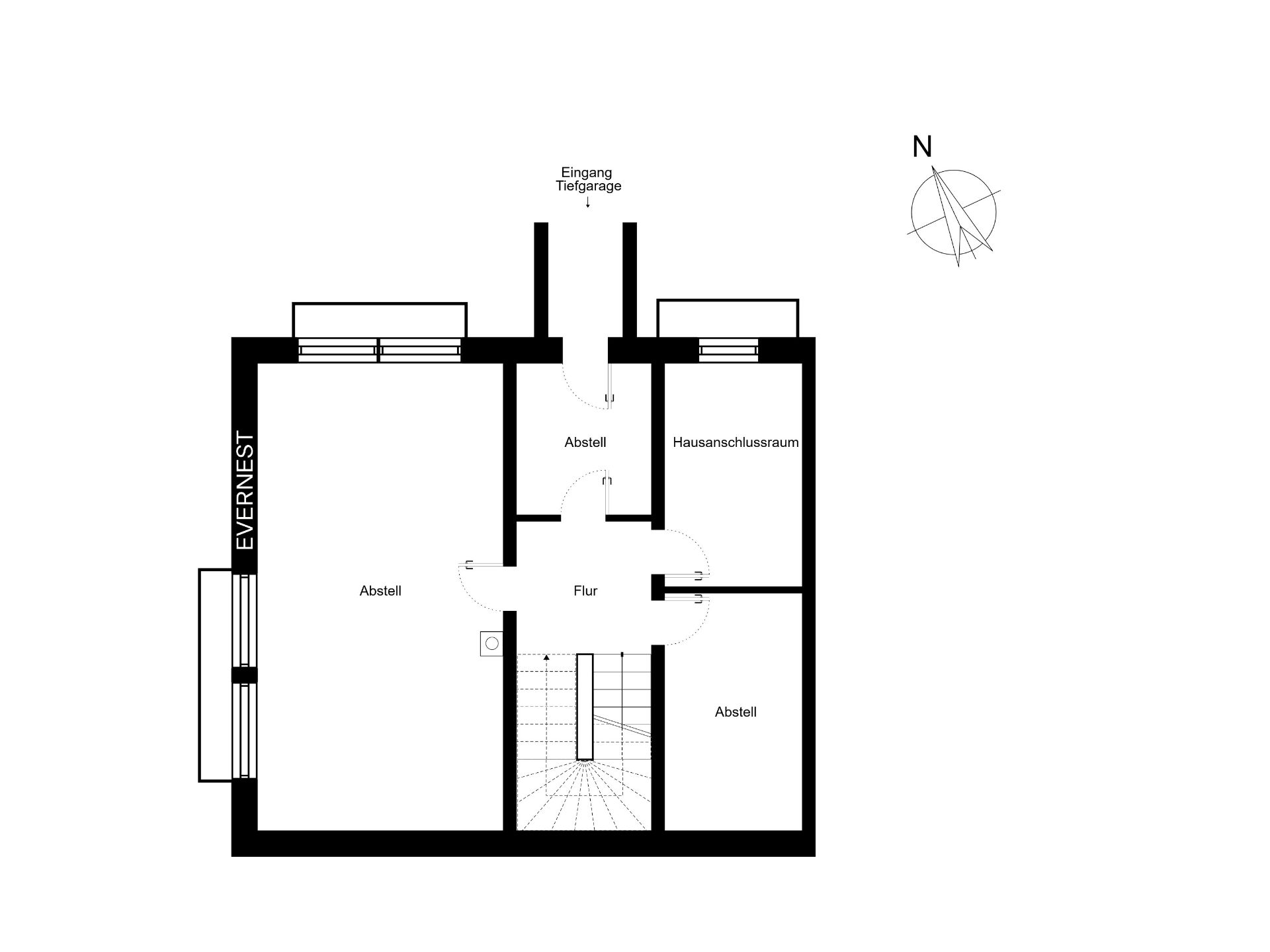 Grundriss mit Flur, drei Abstellräumen und Hausanschlussraum, Eingang oben, Treppe unten.