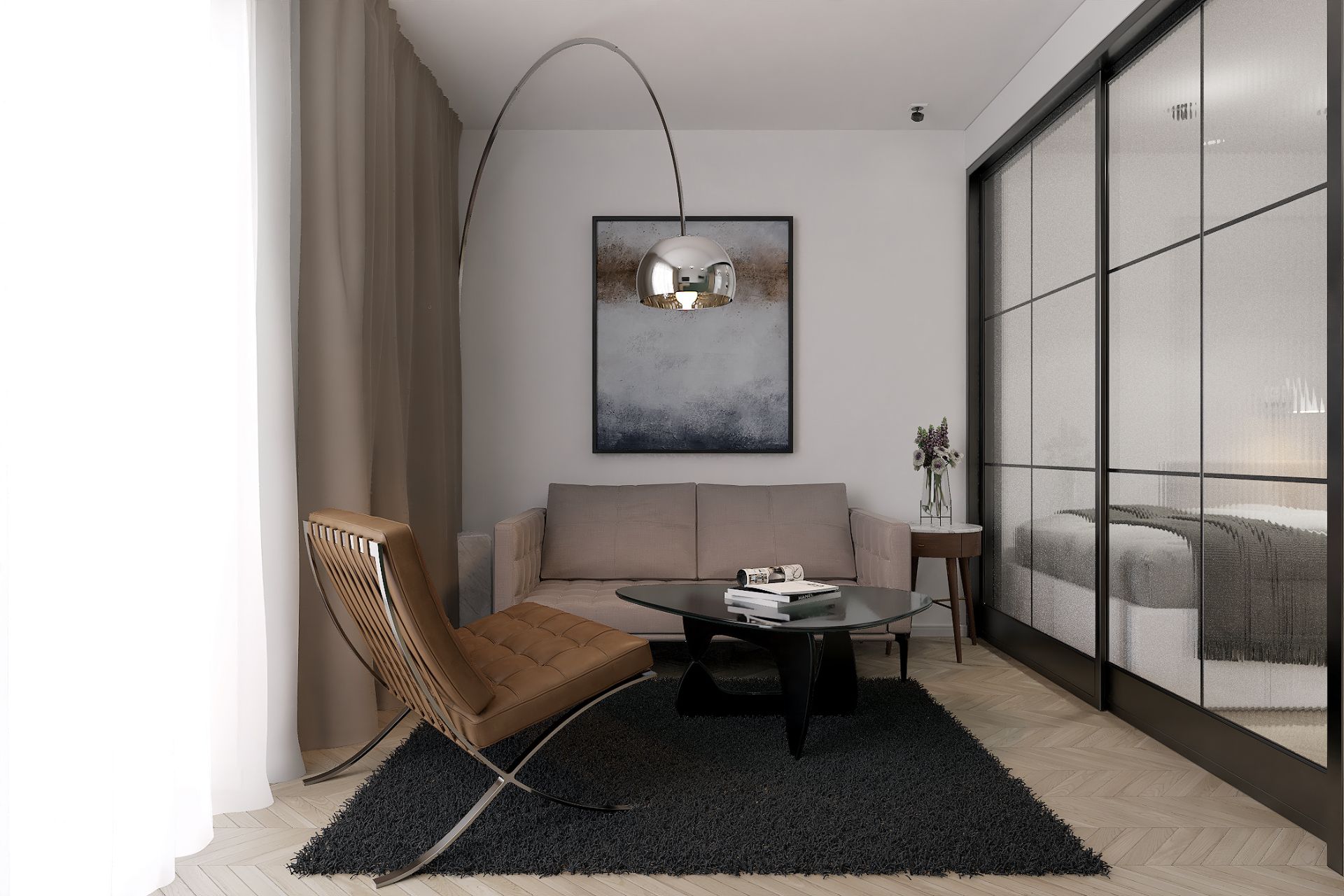 Modernes Wohnzimmer mit Sofa, Sessel, Teppich und Glastisch vor großen Glasschiebetüren.