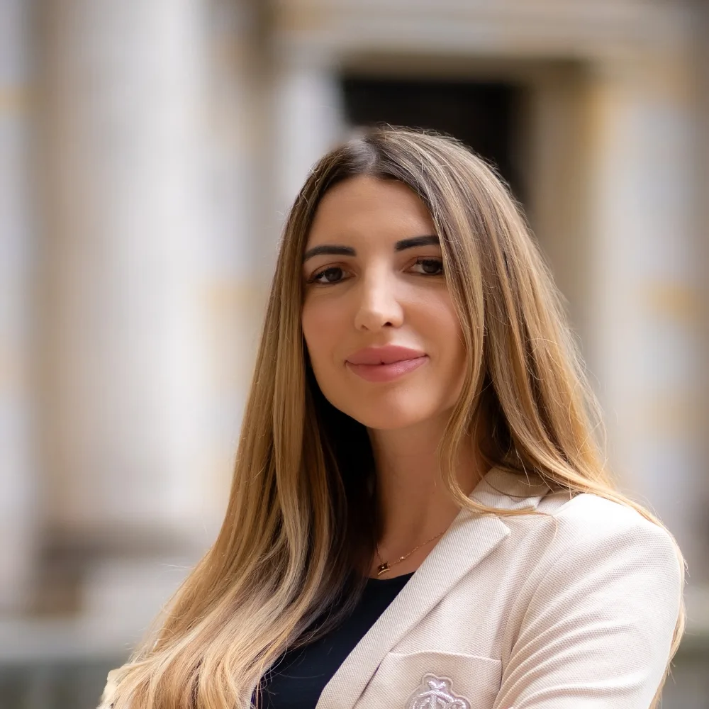 Tamara Djordan - Selbständige Immobilienmaklerin Evernest in Hamburg