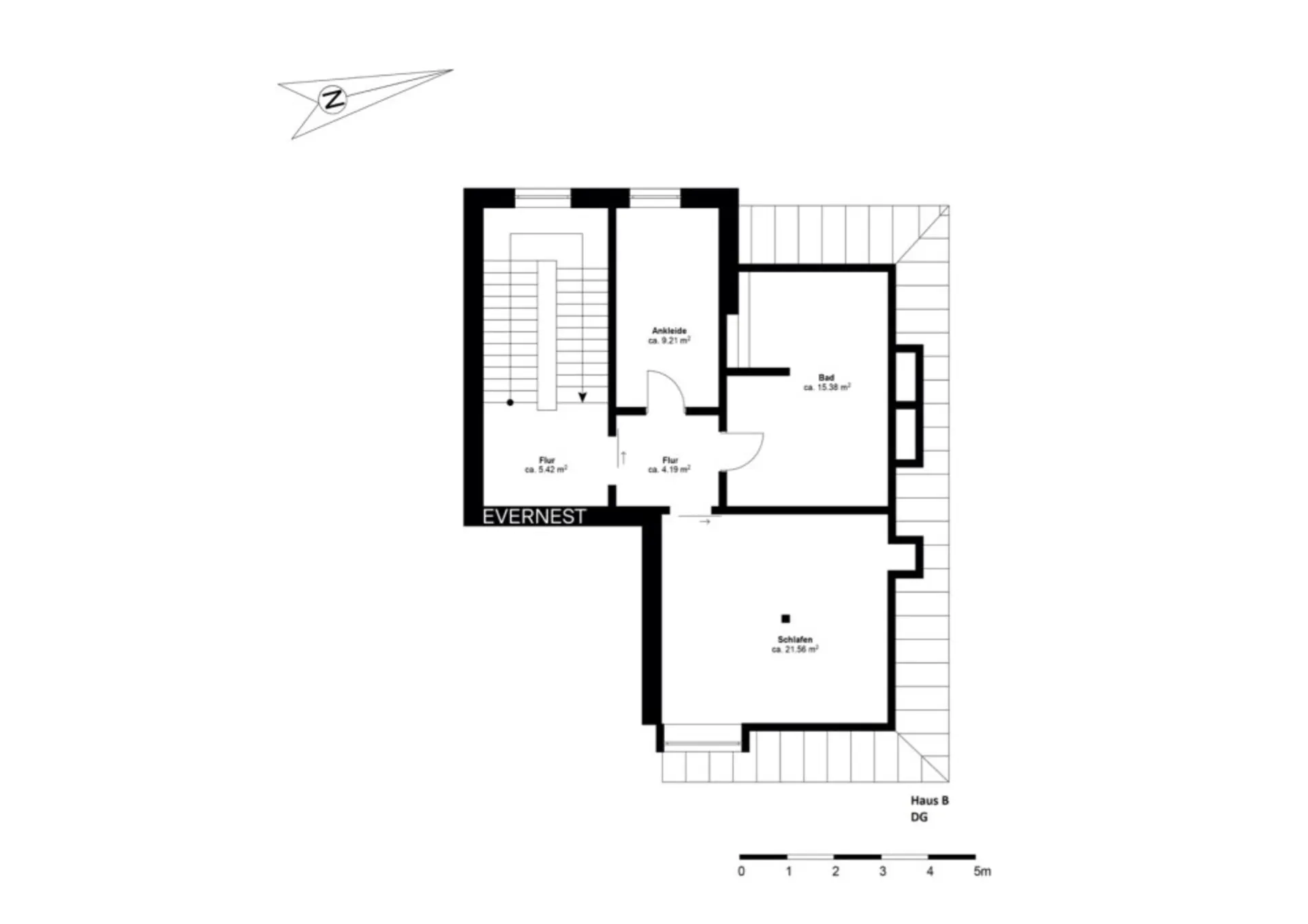 Grundriss mit Schlafzimmer, Bad, Ankleide und Flur im Dachgeschoss einer Wohnimmobilie.