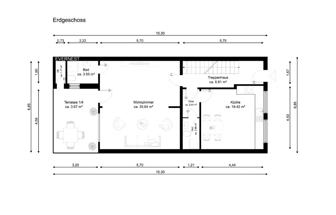 Grundriss des Erdgeschosses mit Wohnzimmer, Küche, Bad, Terrasse und Treppenhaus.