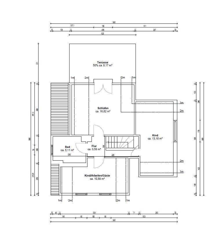 Grundriss eines Wohnhauses mit Terrasse, Schlafzimmer, Bad, Flur und zwei weiteren Zimmern.