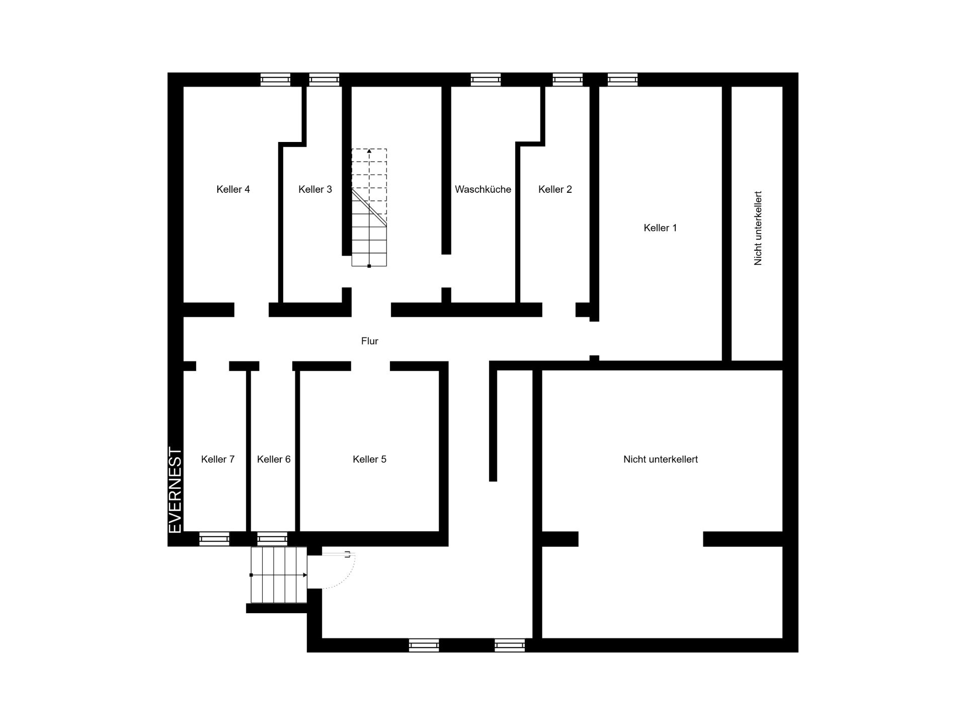 Grundriss eines Kellers mit sieben Kellerräumen, Waschküche, Flur und nicht unterkellerten Bereichen.