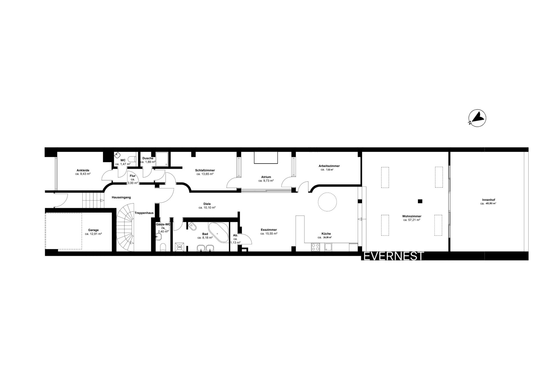 Grundriss eines Wohnhauses mit Garage, Schlafzimmer, Wohnzimmer, Küche und Innenhof.